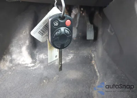 2014 Ford Focus Se from USA, damaged, VIN 1FADP3F2XEL174886